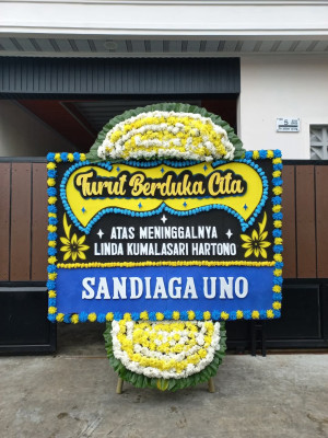 Papan Bunga Duka di Sembulang